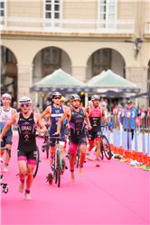 Izan Edo, subcampeón de España absoluto y campeón nacional sub-23 de Triatlón Olímpico en A Coruña 2025
