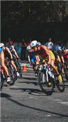 Dos aragoneses brillan en el Campeonato de Europa de Triatlón 2025