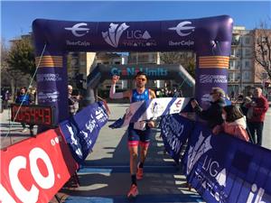 Stadium Casablanca Mapei se adjudica de forma ajustada la Liga Ibercaja de Triatlón 2022