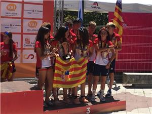 Aragón vuelve a subir al pódium en el Campeonato de España de Triatlón por autonomías 2023
