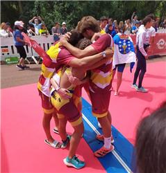 Histórica medalla de bronce de Aragón en el Campeonato de España de Triatlón por Autonomías
