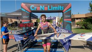 Susana Luaces y Pablo Capapé campeones de Aragón de Triatlón Supersprint 2023