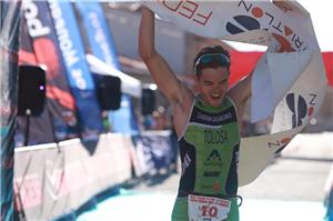 Jorge Tolosa y Belén González vencen en el VII Triatlón Sprint de San Juan de Flumen