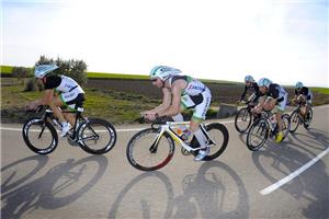 80 equipos vuelan en el III Duatlón Leciñena