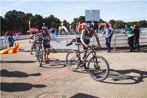 Zona Sport C.C. Monzón y Octavus Triatlon se coronan en los Pinares