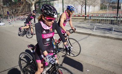 Lizer Lorente y Vanesa Guzmán inauguran el palmarés del Duatlón Ciudad de Utebo