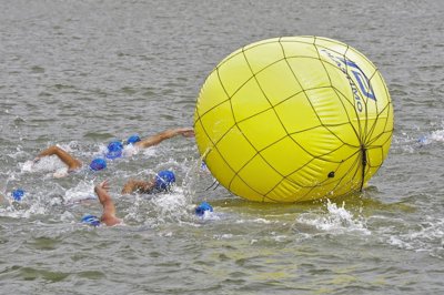 El Campeonato de Aragón de Triatlón Sprint 2015 se decide en Mequinenza