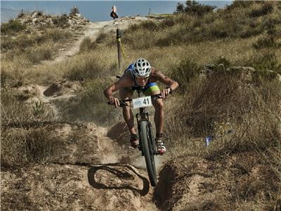 Jaime Martín y Ester Ruiz se proclaman en Alcañiz campeones de Aragón de Triatlón Cros 2021