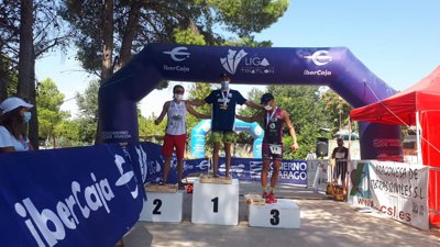 Jaime Martín y Ester Ruiz se proclaman en Alcañiz campeones de Aragón de Triatlón Cros 2021