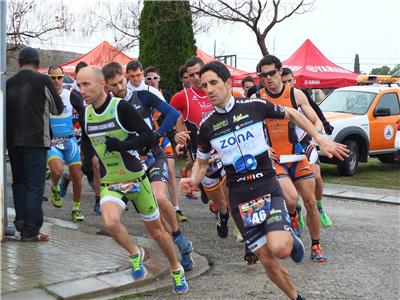 Armando García y Miren Andueza se imponen en el III Duatlón Cros de Andorra