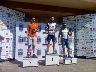 Pablo Del Castillo y Yolanda Magallón se imponen en Alfajarín