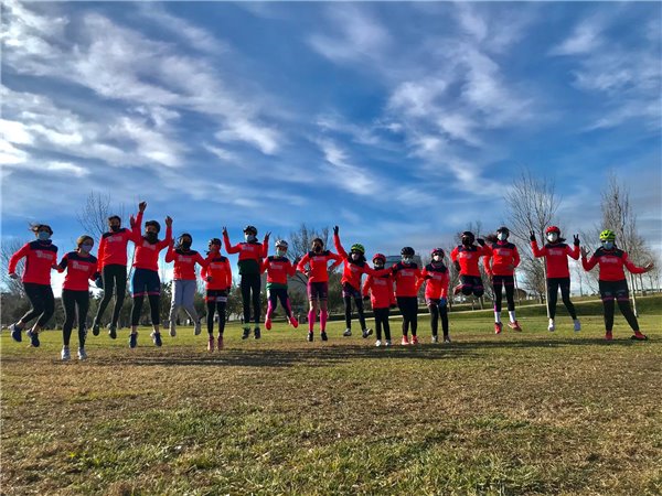 Más de 30 triatletas se dan cita en el Encuentro del Programa Amazonas