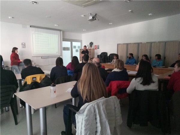 20 nuevos oficiales realizan el Curso Nivel 1 del CJO de la FATRI